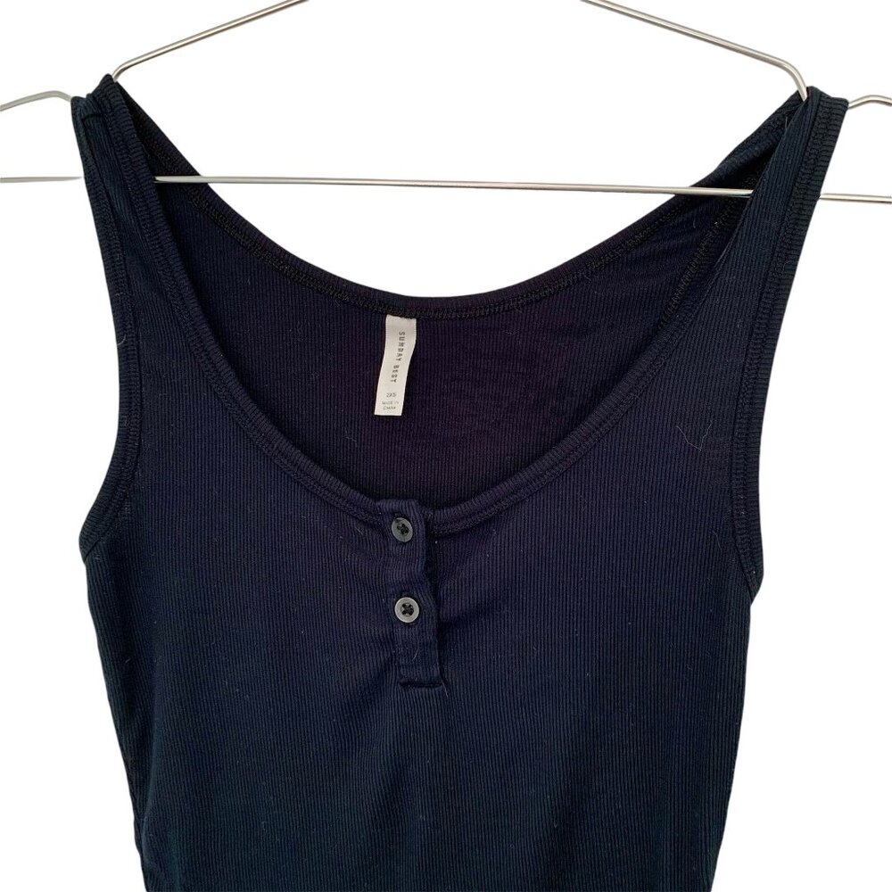 ARITZIA - Sunday Best Black Cropped Buttoned Lightweight Tank - Size 2XS